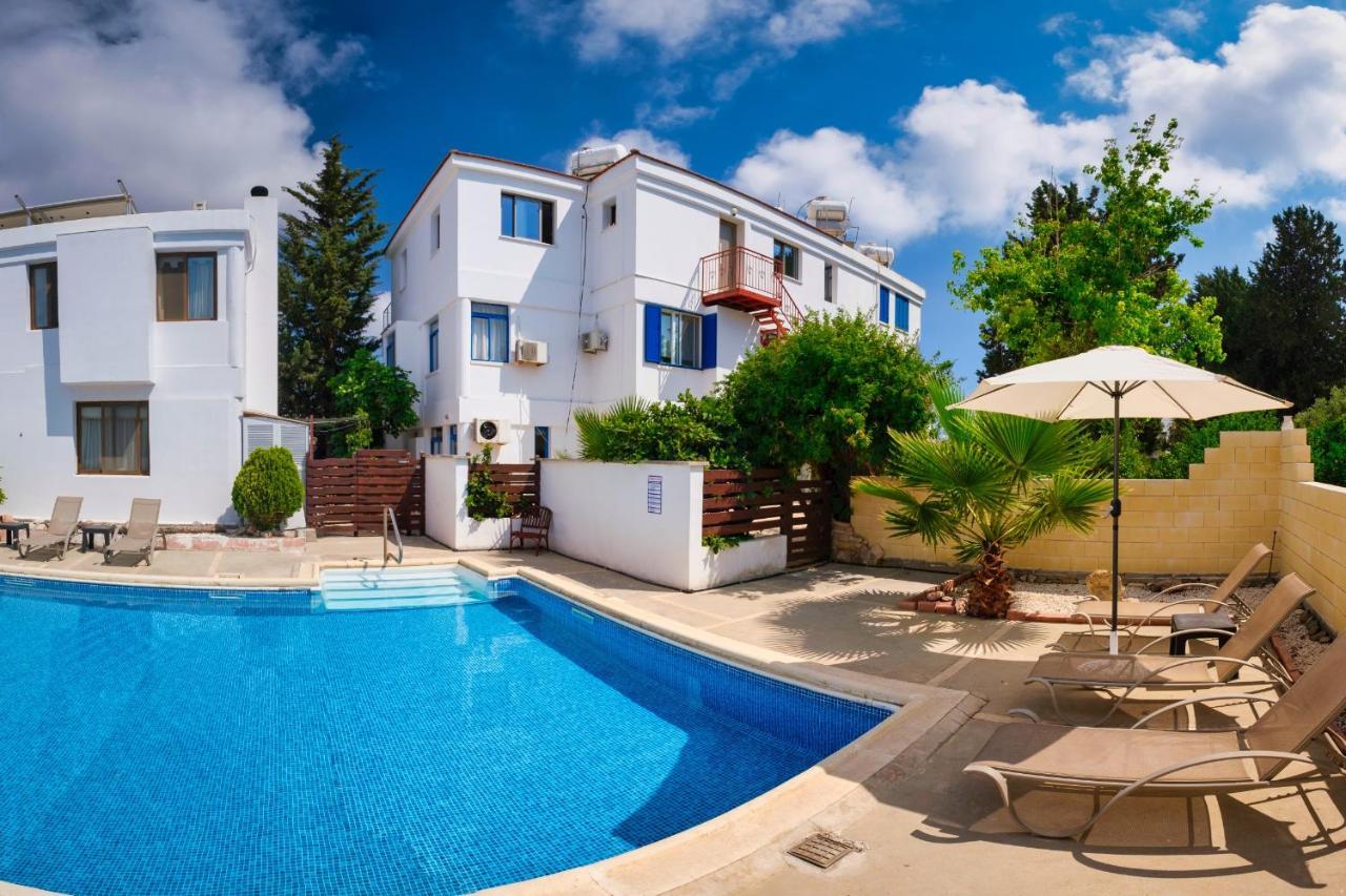 Apartmán Townhouse By The Sea Pirate Harbor Paphos Exteriér fotografie