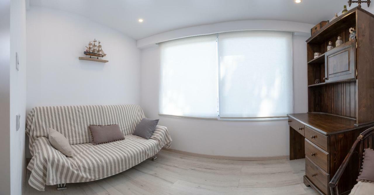 Apartmán Townhouse By The Sea Pirate Harbor Paphos Exteriér fotografie